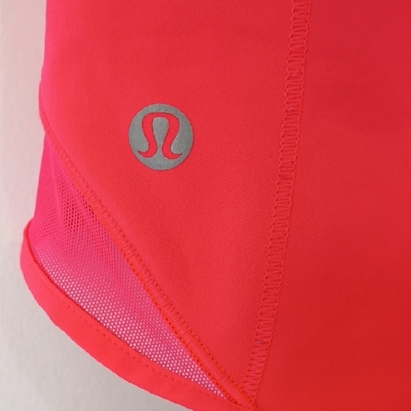 Lululemon Shorts Women's Pink Shorts Size 4 Hotty Hot Pink - Picture 2 of 11